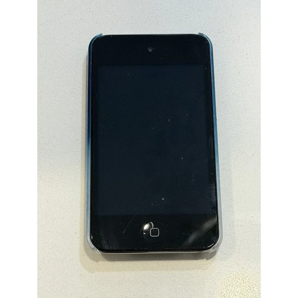 Apple iPod Touch 4th Generation 8GB Black A1367 Tested Working Bundle